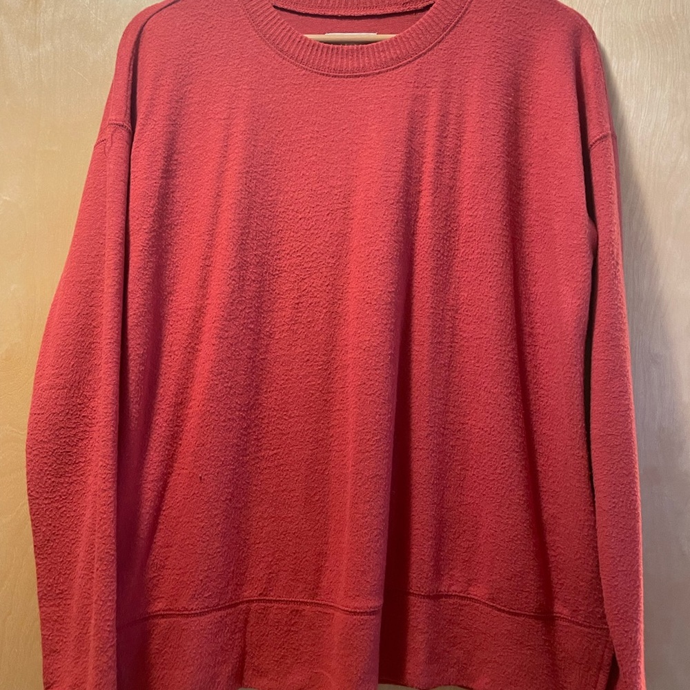 SUPER soft, light weight sweater
